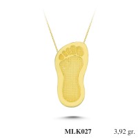 Silver    necklace    with    pendant                                     MLK027-925K